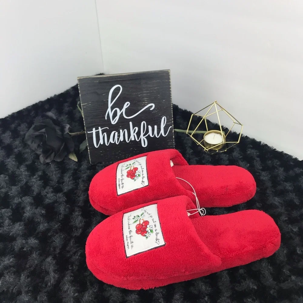 NWOT Fuzzy Red Slippers - Picture 2 of 15